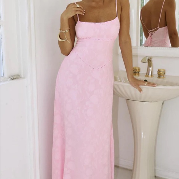 Princess Polly Dresses & Skirts - Princess Polly Pink Maxi Dress